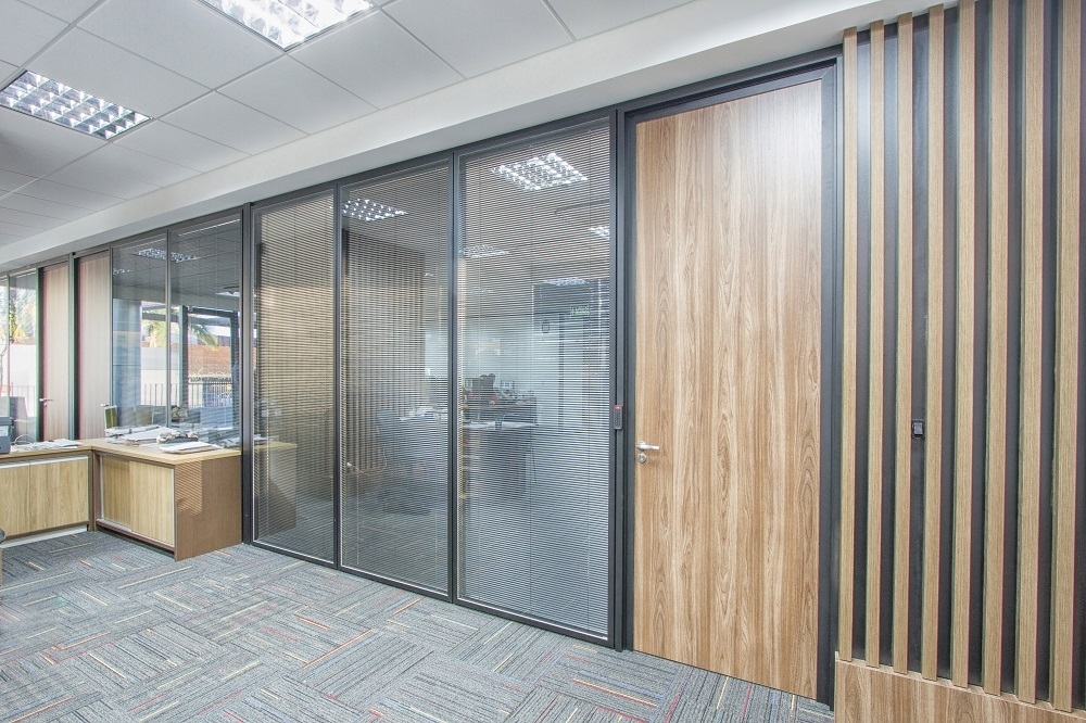 2_1_46563_8ivzgdbioy-3