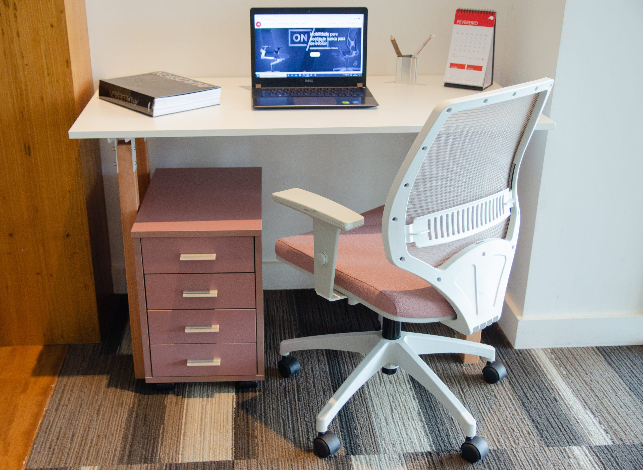 2_1_47763_vzt42vq7he-2